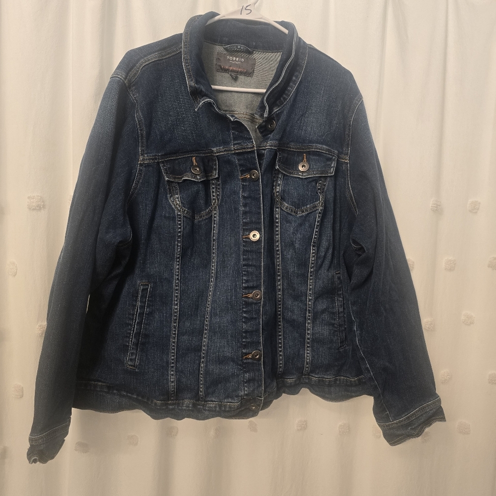 Torrid Women's Denim Jacket Size 4